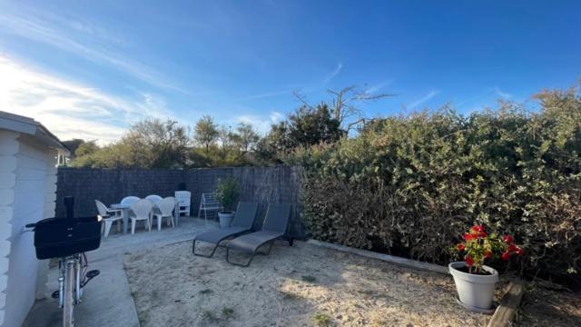 Maison Sur La Plage Avec Vue Mer Panoramique Le Martray Exterior foto
