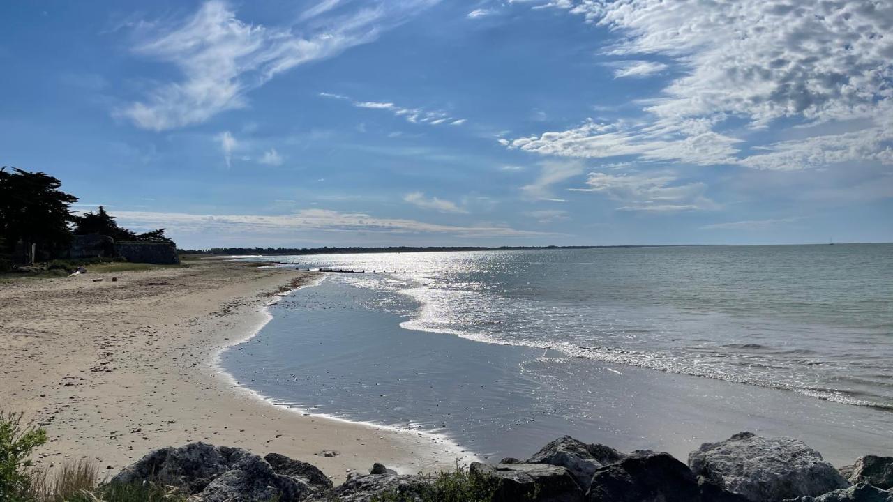 Maison Sur La Plage Avec Vue Mer Panoramique Le Martray Exterior foto
